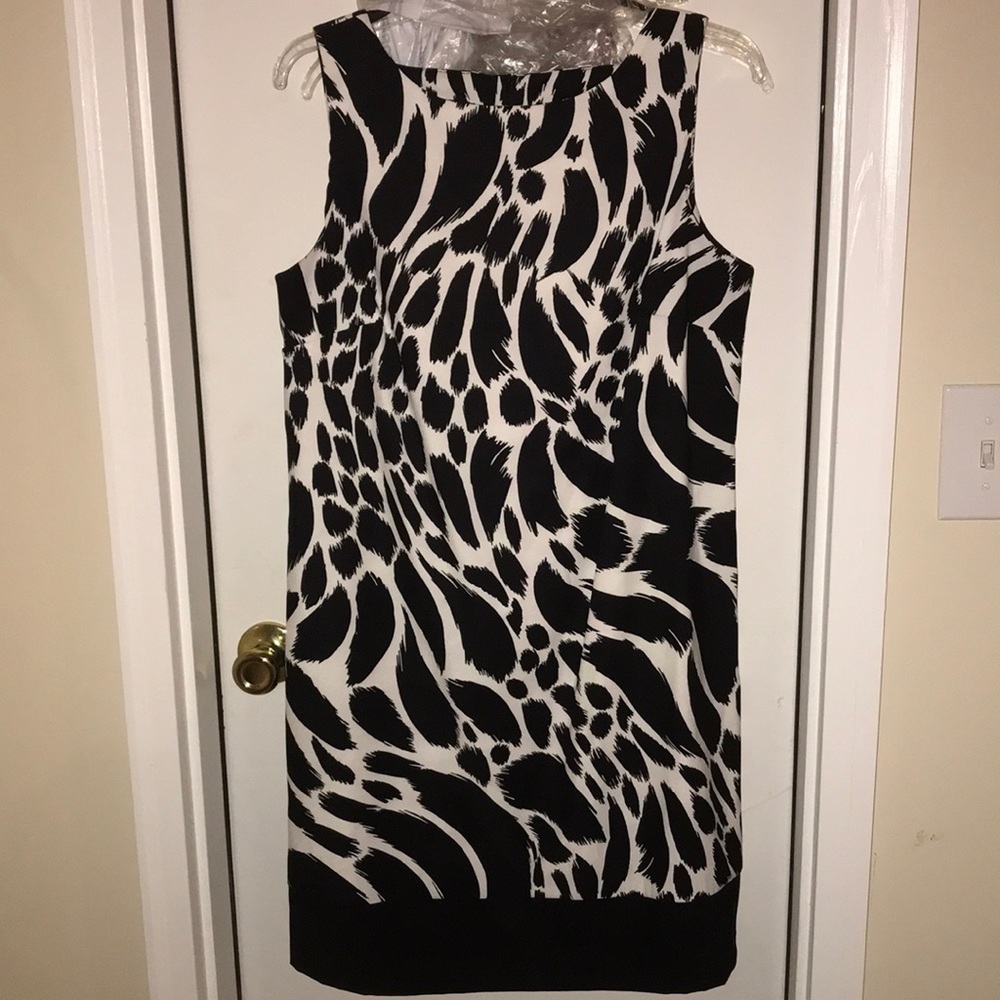 Sleeves dress